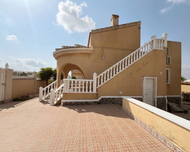 Image No.2-2 Bed Villa for sale