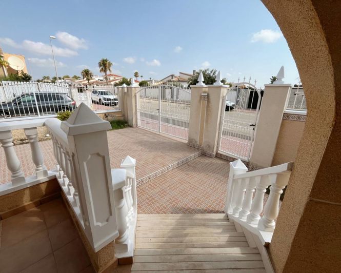 Image No.28-2 Bed Villa for sale