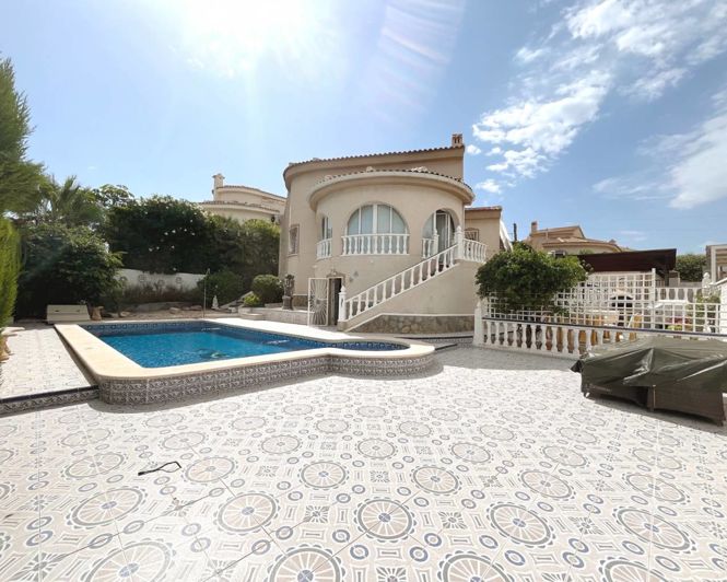 Image No.41-4 Bed Villa for sale