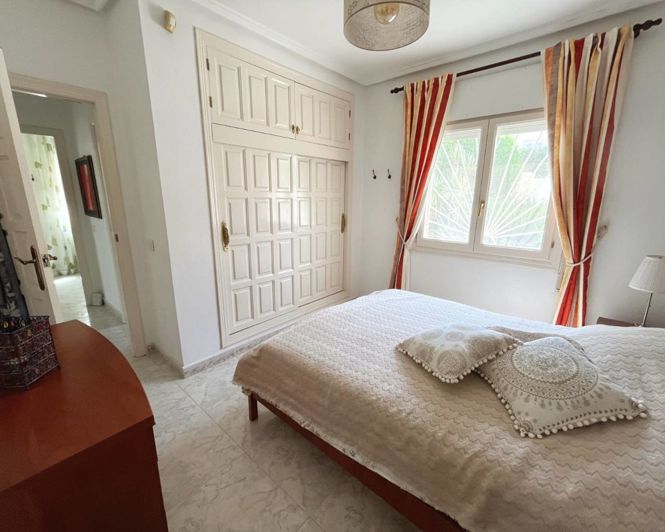 Image No.9-4 Bed Villa for sale