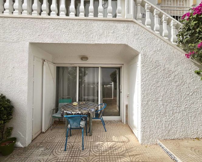 Image No.17-3 Bed Semi-Detached for sale