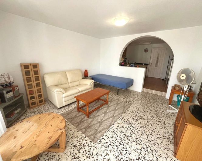 Image No.21-3 Bed Semi-Detached for sale