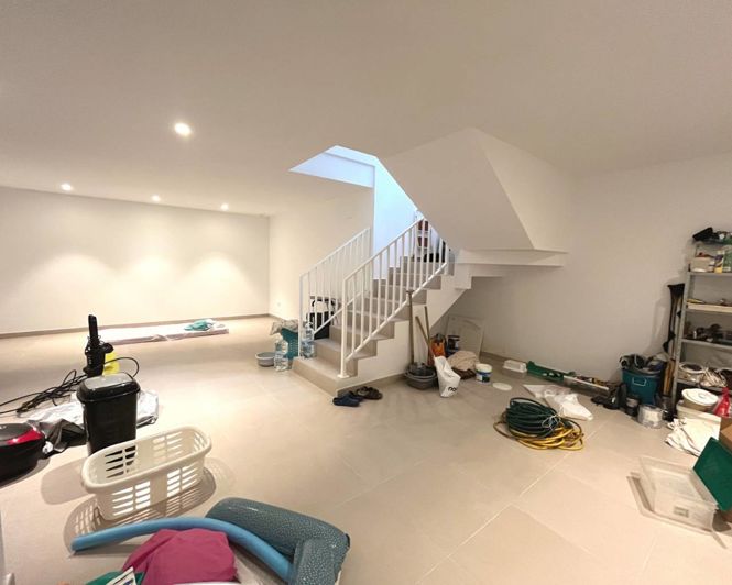 Image No.30-3 Bed Semi-Detached for sale