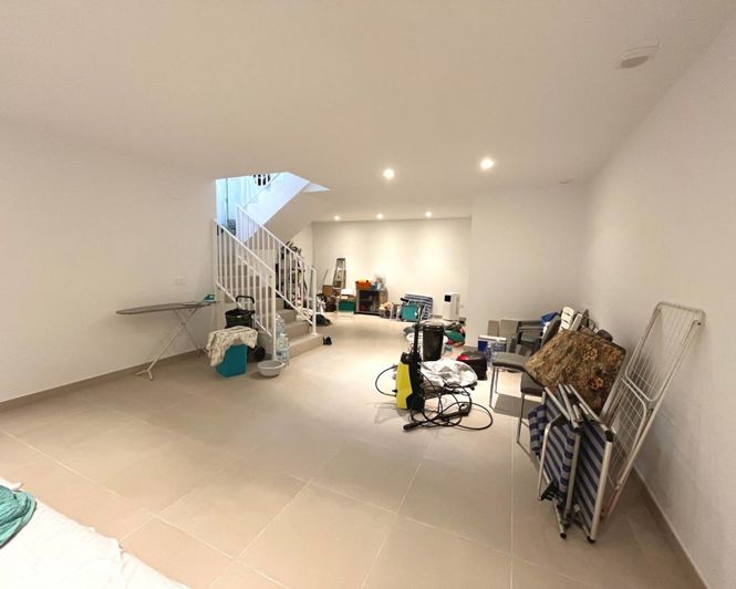 Image No.31-3 Bed Semi-Detached for sale