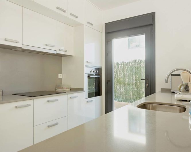 Image No.9-3 Bed Semi-Detached for sale