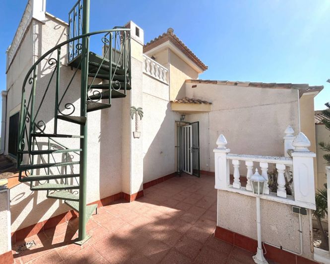 Image No.20-3 Bed Villa for sale