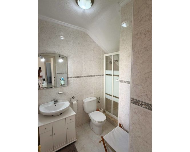 Image No.15-2 Bed Bungalow for sale