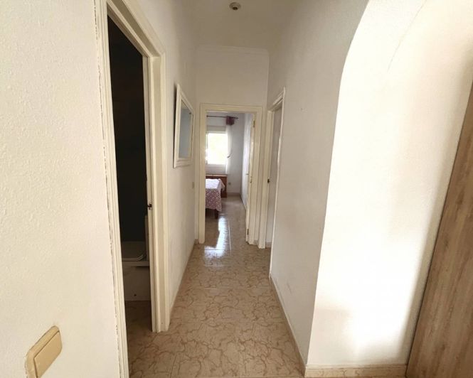 Image No.12-3 Bed Bungalow for sale