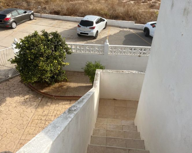 Image No.25-3 Bed Bungalow for sale