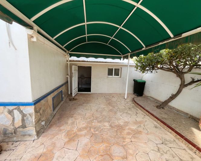 Image No.32-3 Bed Bungalow for sale
