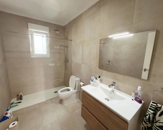 Image No.18-3 Bed Villa for sale