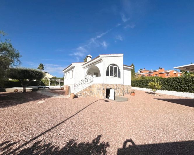 Image No.2-3 Bed Villa for sale
