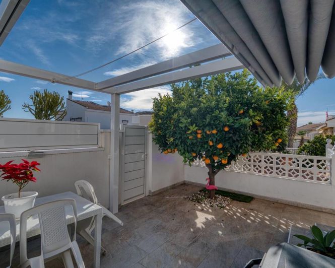 Image No.14-2 Bed House for sale
