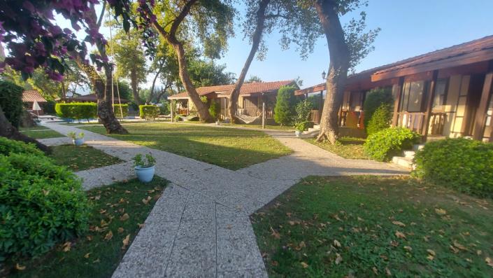 Image No.17-13 Bed Hotel for sale