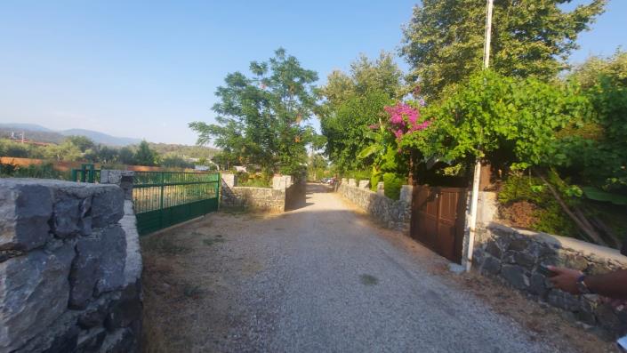 Image No.25-13 Bed Hotel for sale