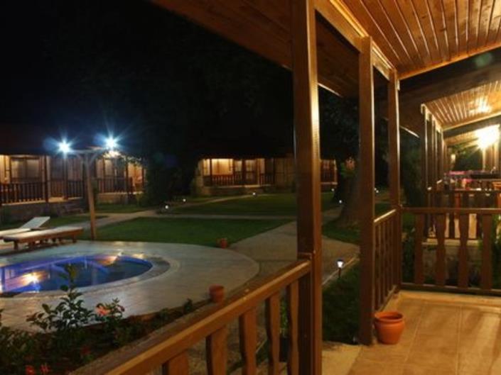 Image No.32-13 Bed Hotel for sale