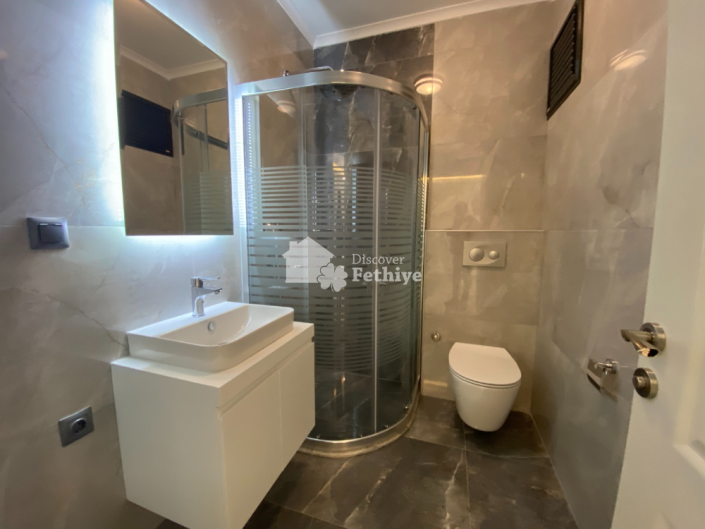 Image No.20-2 Bed Apartment for sale