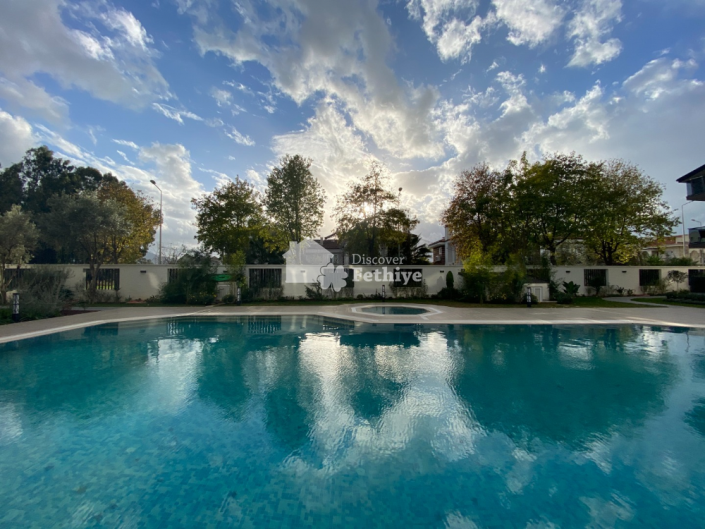 Image No.36-2 Bed Apartment for sale