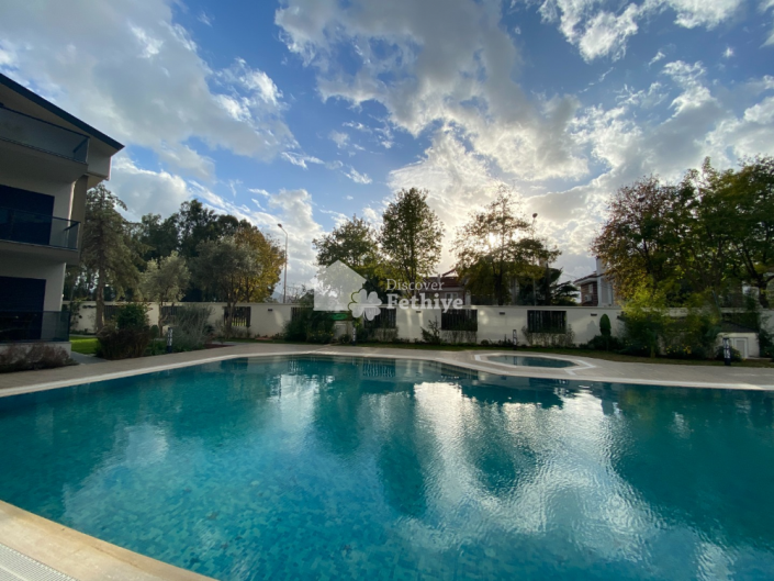 Image No.22-2 Bed Apartment for sale