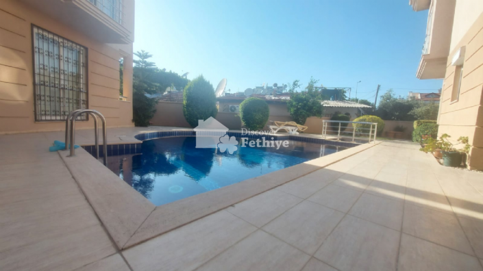 Image No.3-Appartement de 4 chambres à vendre à Çalis