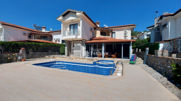 Image No.1-4 Bed Villa for sale