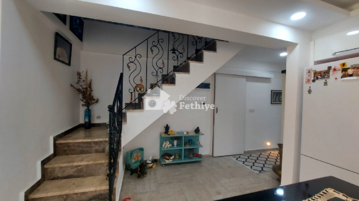 Image No.24-3 Bed Apartment for sale