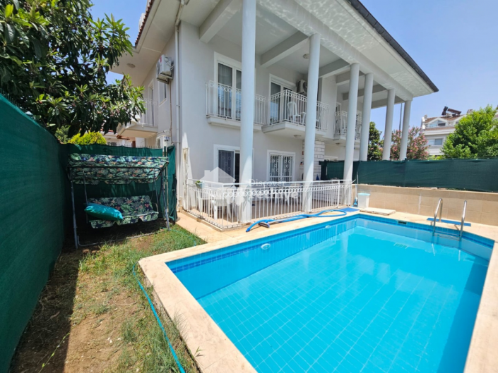 Image No.1-Villa de 4 chambres à vendre à Çalis