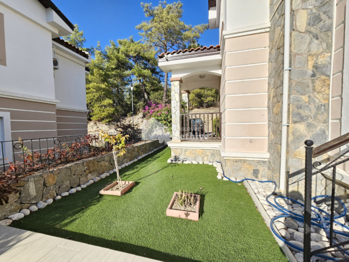 Image No.11-4 Bed Villa for sale