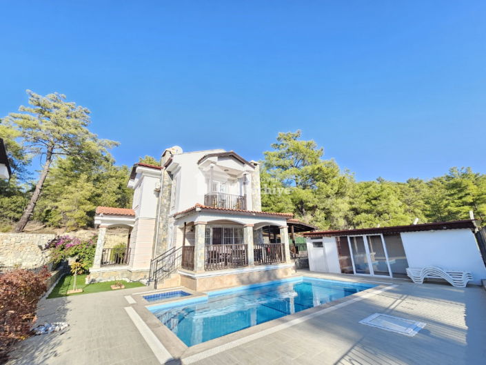 Image No.2-4 Bed Villa for sale