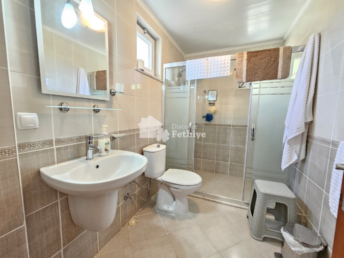 Image No.37-4 Bed Villa for sale