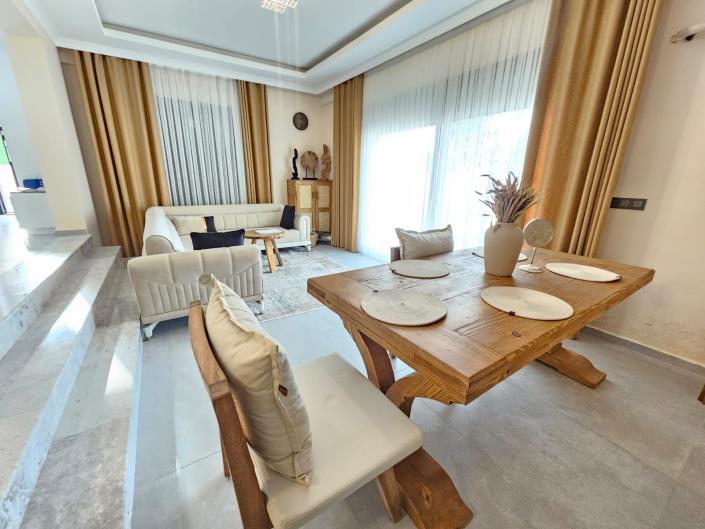 Image No.20-4 Bed Villa for sale