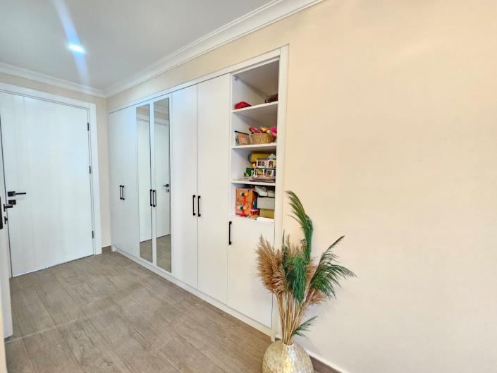 Image No.32-4 Bed Villa for sale