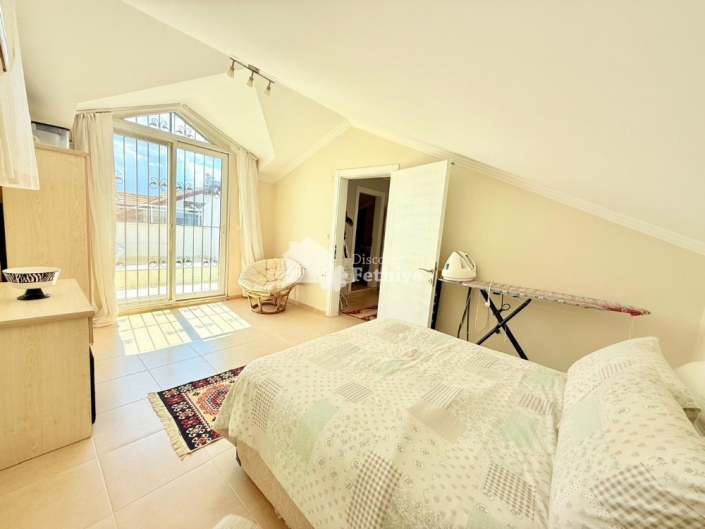 Image No.40-5 Bed Villa for sale