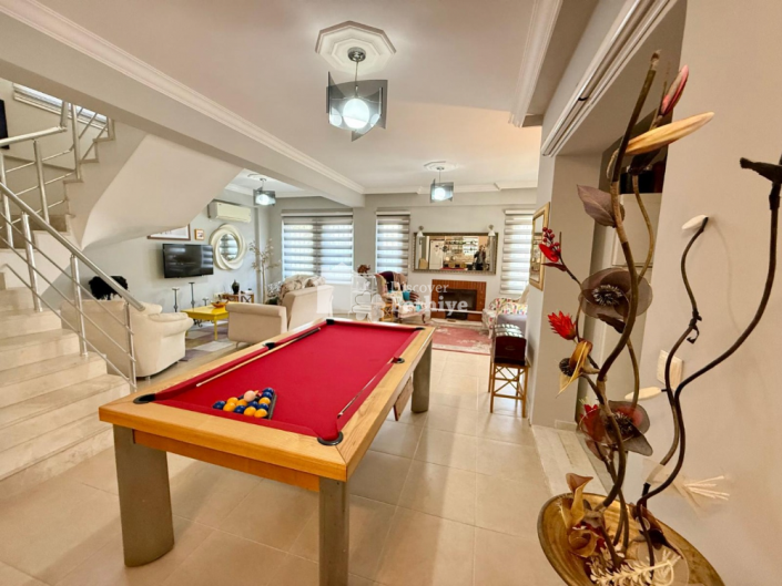 Image No.19-5 Bed Villa for sale