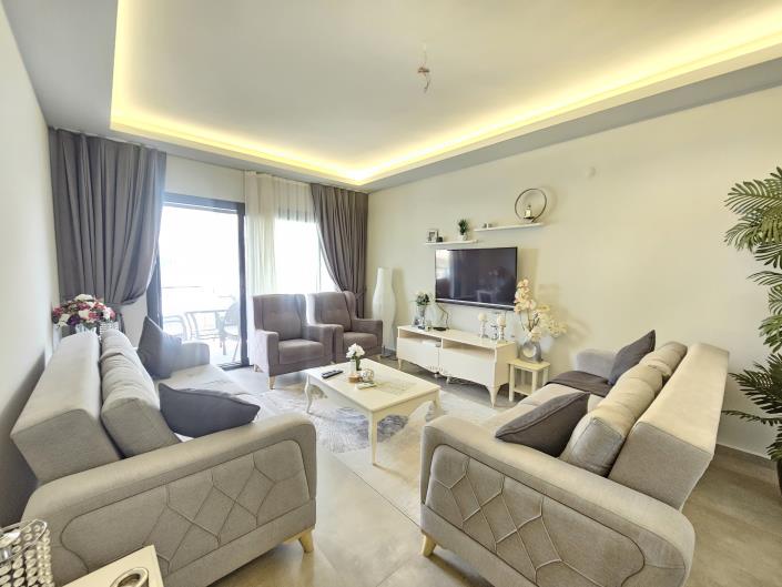 Image No.12-4 Bed Apartment for sale