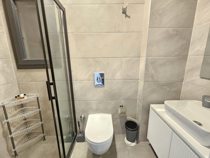 Image No.38-4 Bed Apartment for sale