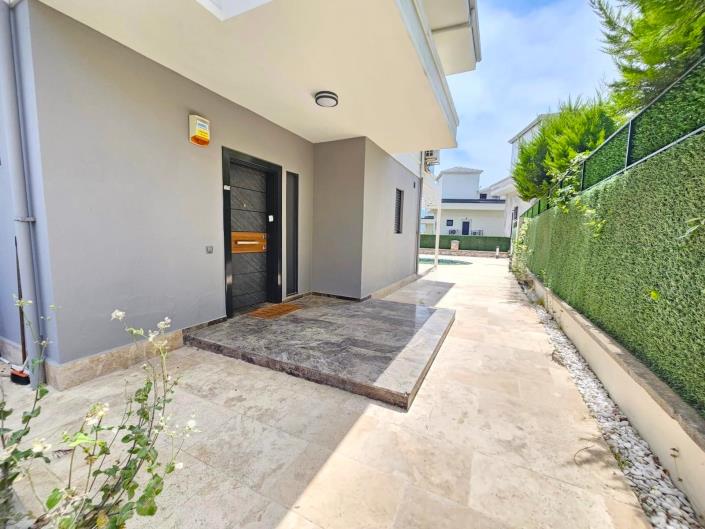 Image No.11-Villa de 5 chambres à vendre à Çalis