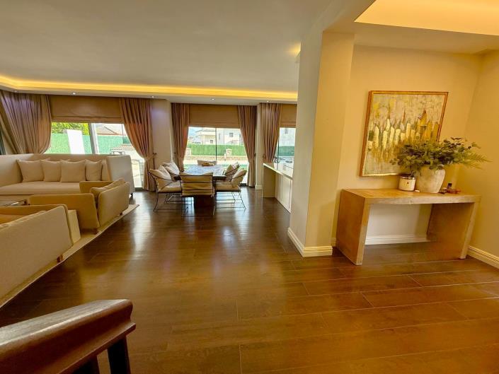 Image No.6-Villa de 5 chambres à vendre à Çalis