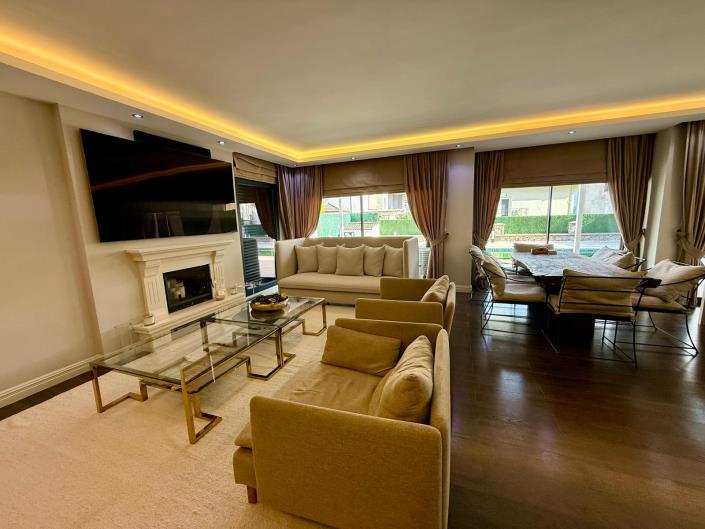 Image No.15-Villa de 5 chambres à vendre à Çalis