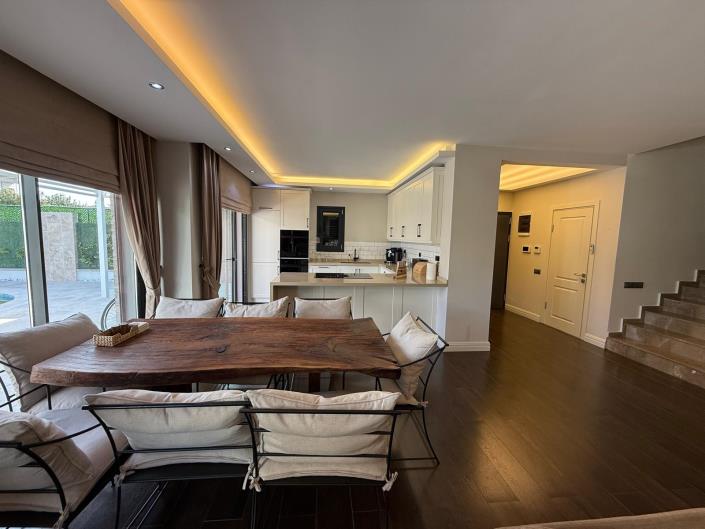 Image No.17-Villa de 5 chambres à vendre à Çalis