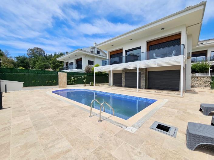 Image No.8-Villa de 5 chambres à vendre à Çalis