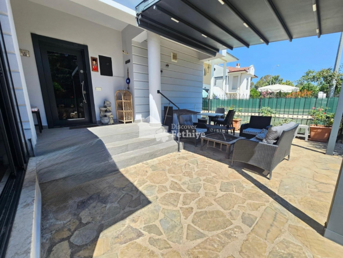 Image No.14-3 Bed Villa for sale