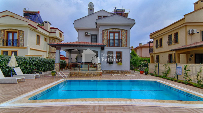 Image No.3-4 Bed Villa for sale