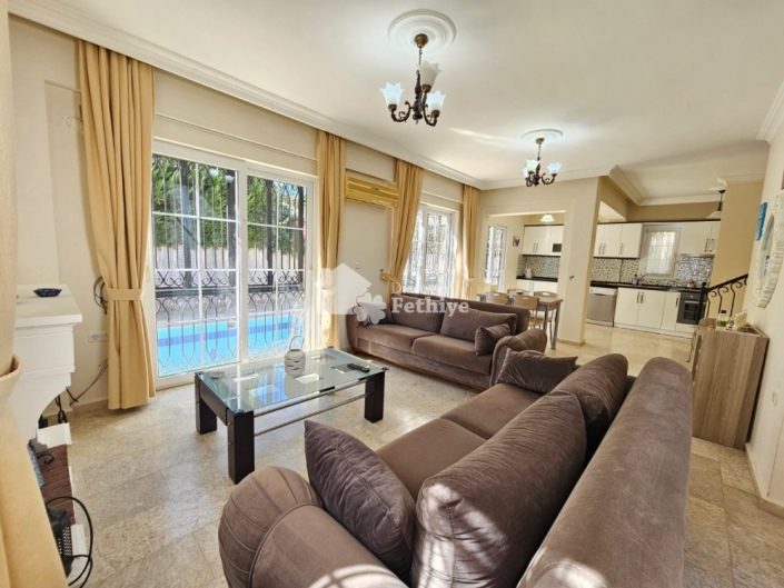 Image No.12-Villa de 3 chambres à vendre à Çalis