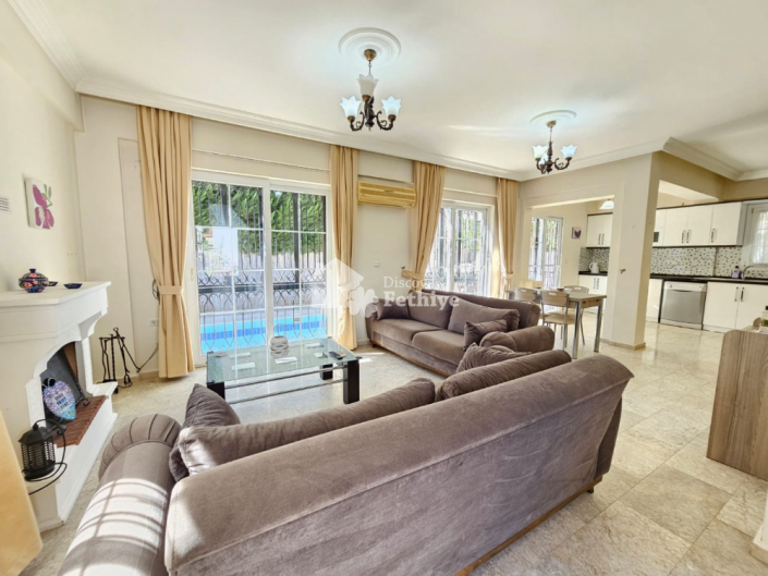 Image No.11-Villa de 3 chambres à vendre à Çalis