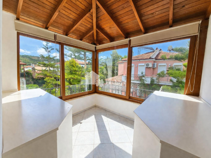 Image No.25-4 Bed Villa for sale