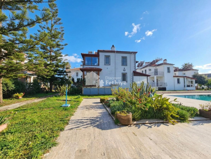 Image No.7-4 Bed Villa for sale