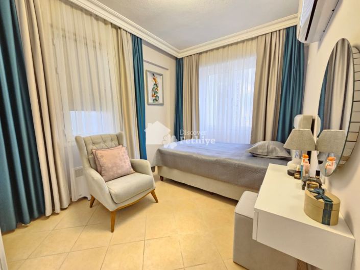 Image No.20-3 Bed Apartment for sale