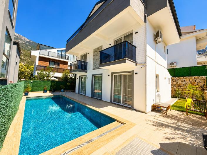 Image No.3-3 Bed Villa / Detached for sale