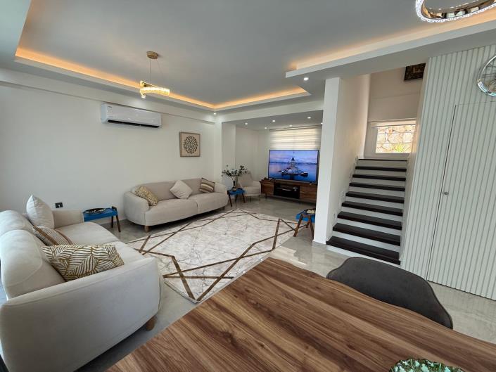 Image No.18-3 Bed Villa / Detached for sale